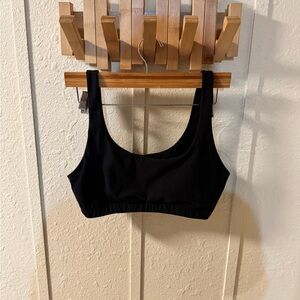 Vuori All the Forms Sports Bra